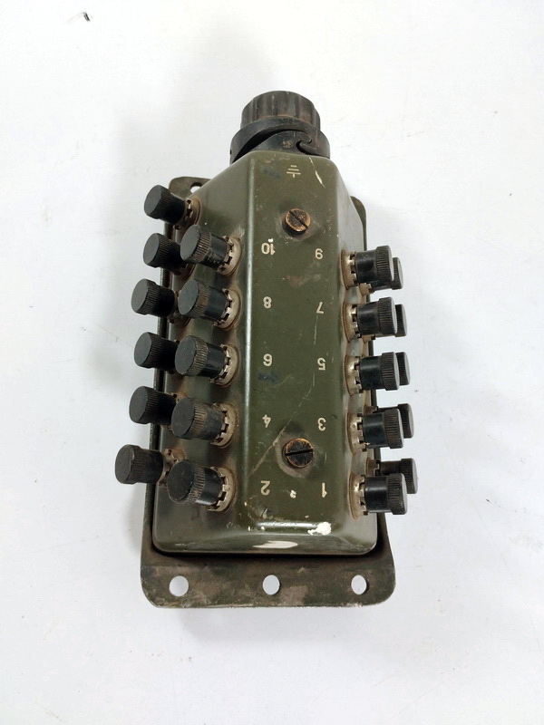 centralita telefonica militar 22x11.5x8 1u